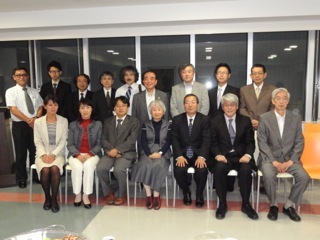 24.10.7温泉地方会理事長含む全員DSC00410.jpg